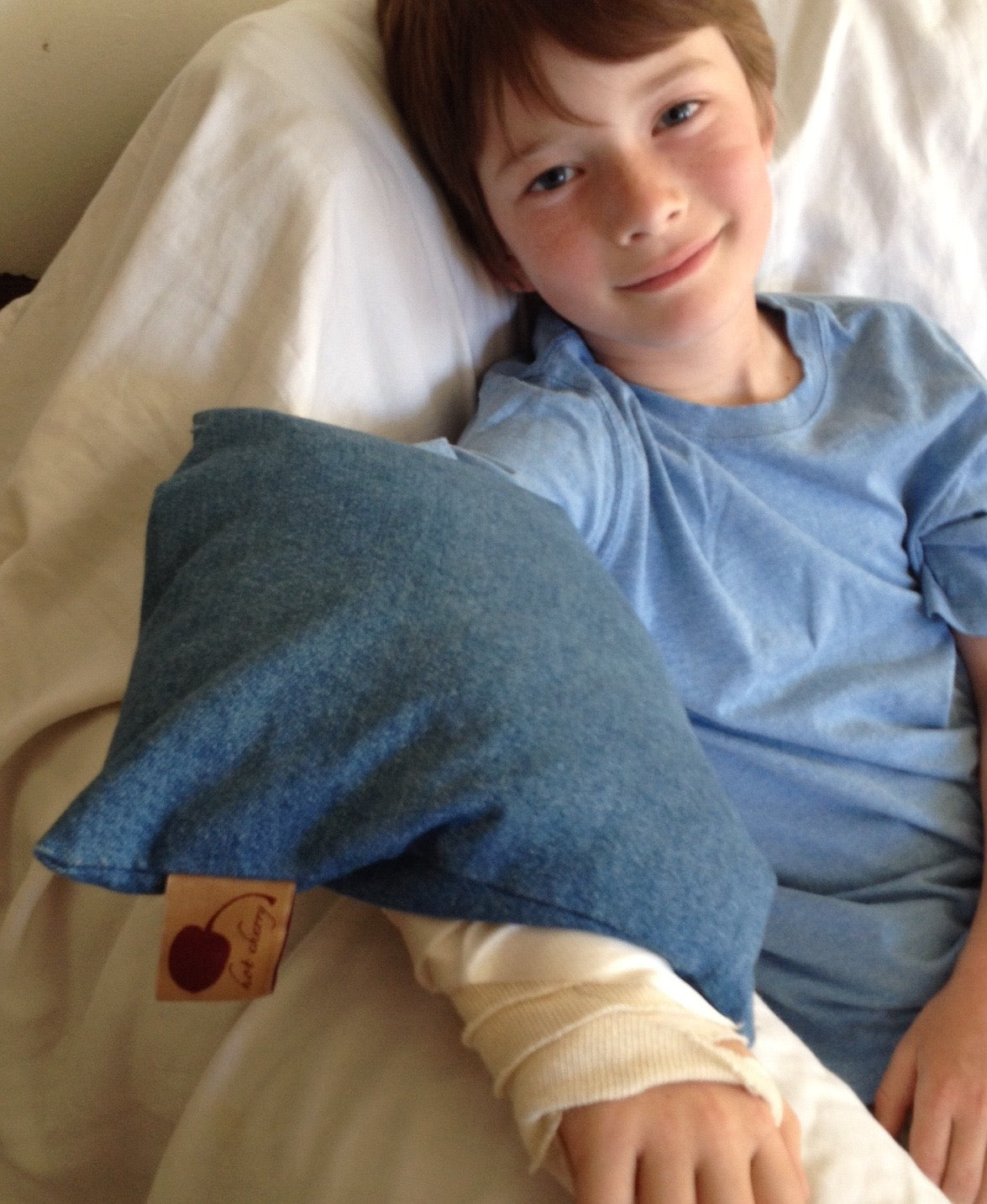 Cherry Ice® Blue Denim Square in Zip-close Freezer Bag-4