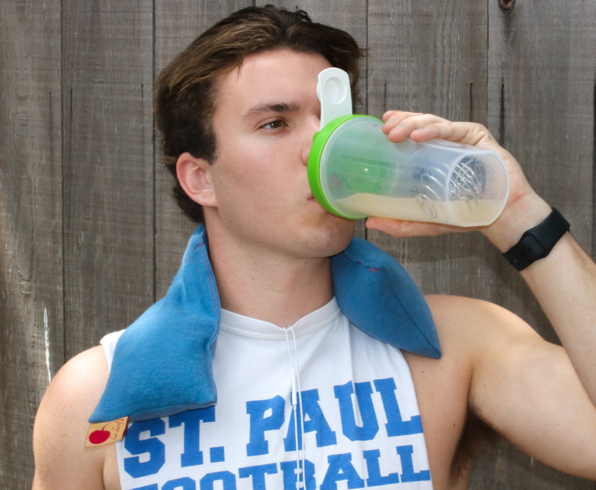 Cherry Ice® Blue Denim Neck Wrap in Zip-close Freezer Bag-2