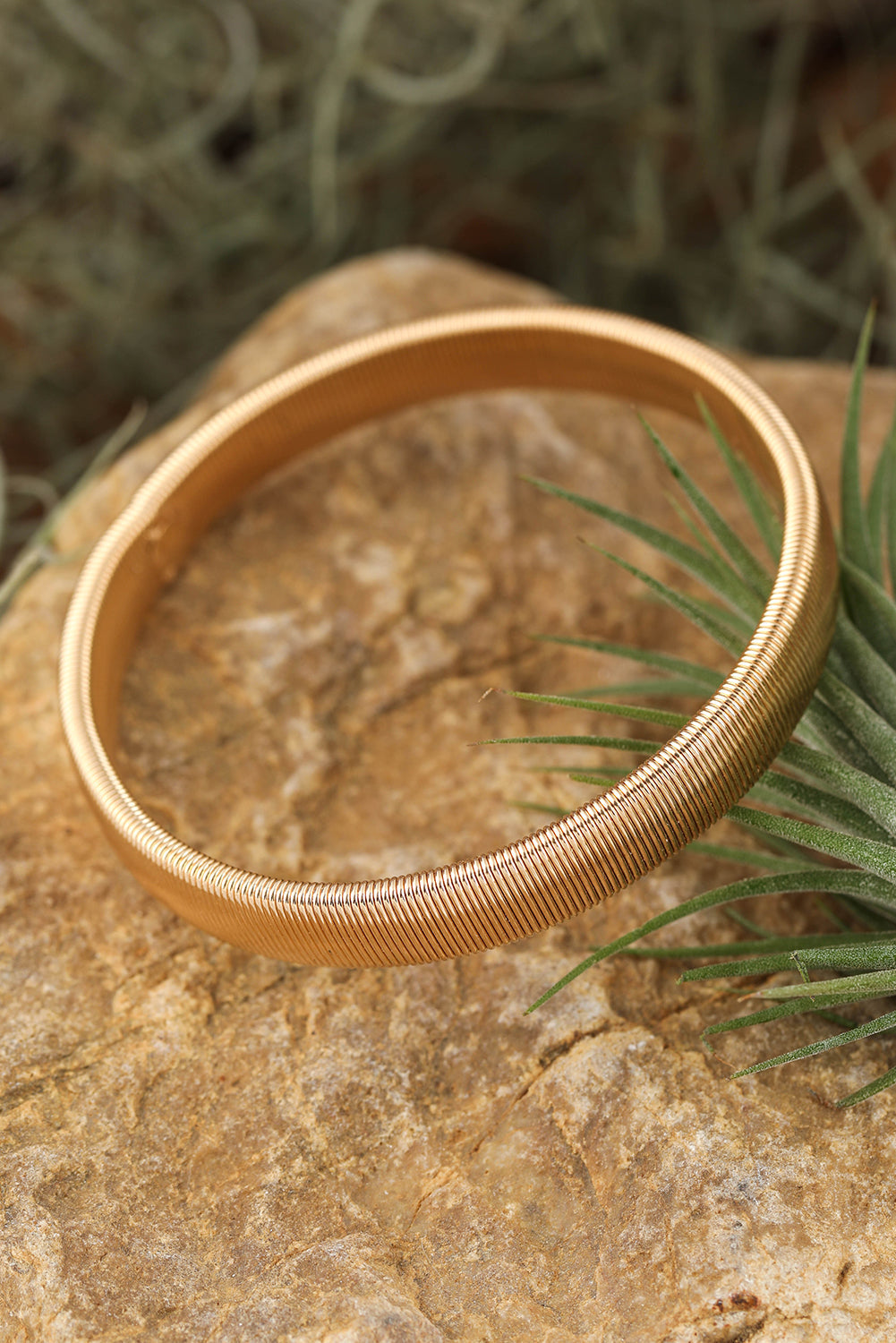 Stretchy Metal Wide Bangle-2