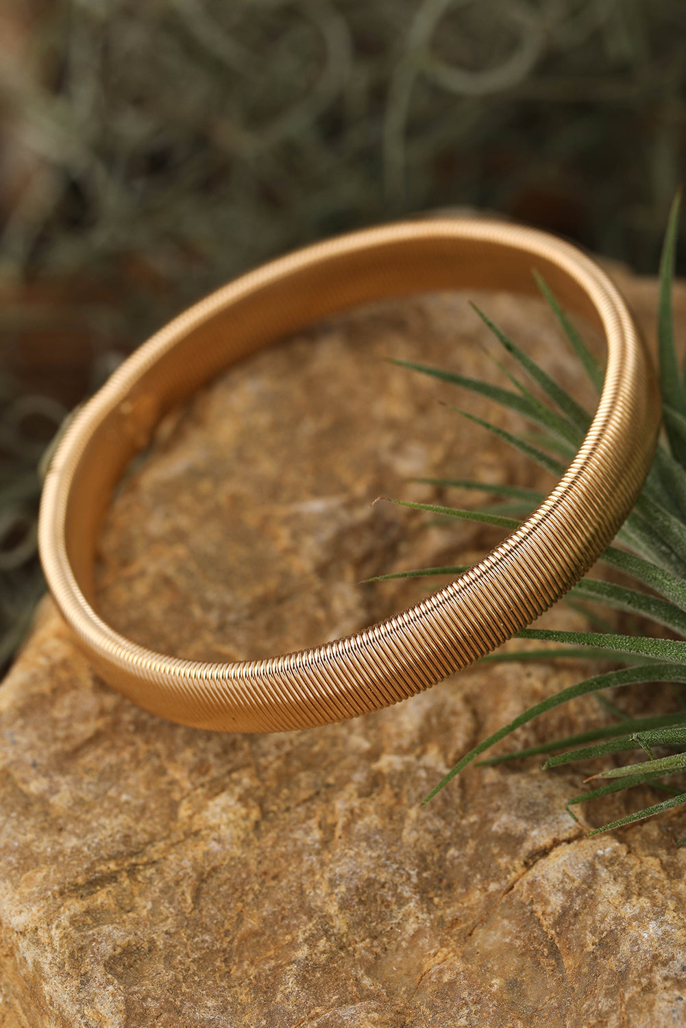 Stretchy Metal Wide Bangle-3